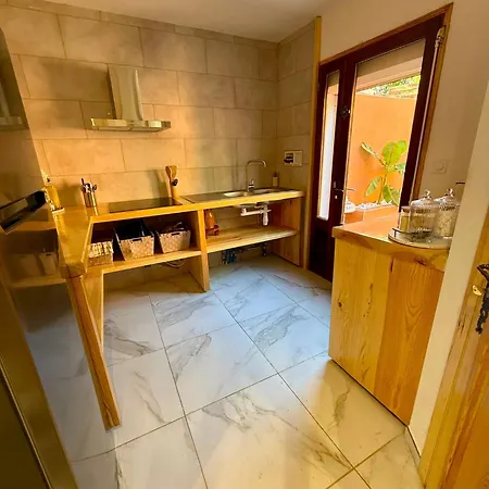 Jolie A 400m De La Cite Medievale Accommodatie bij particulieren Carcassonne