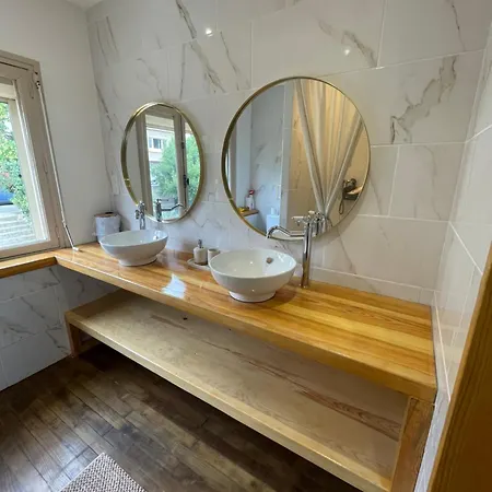 Jolie A 400m De La Cite Medievale Accommodatie bij particulieren *
